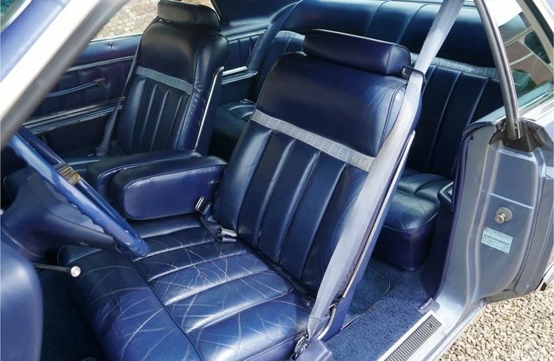 Редкий Lincoln Continental Mark V Givenchy Edition 1979 года