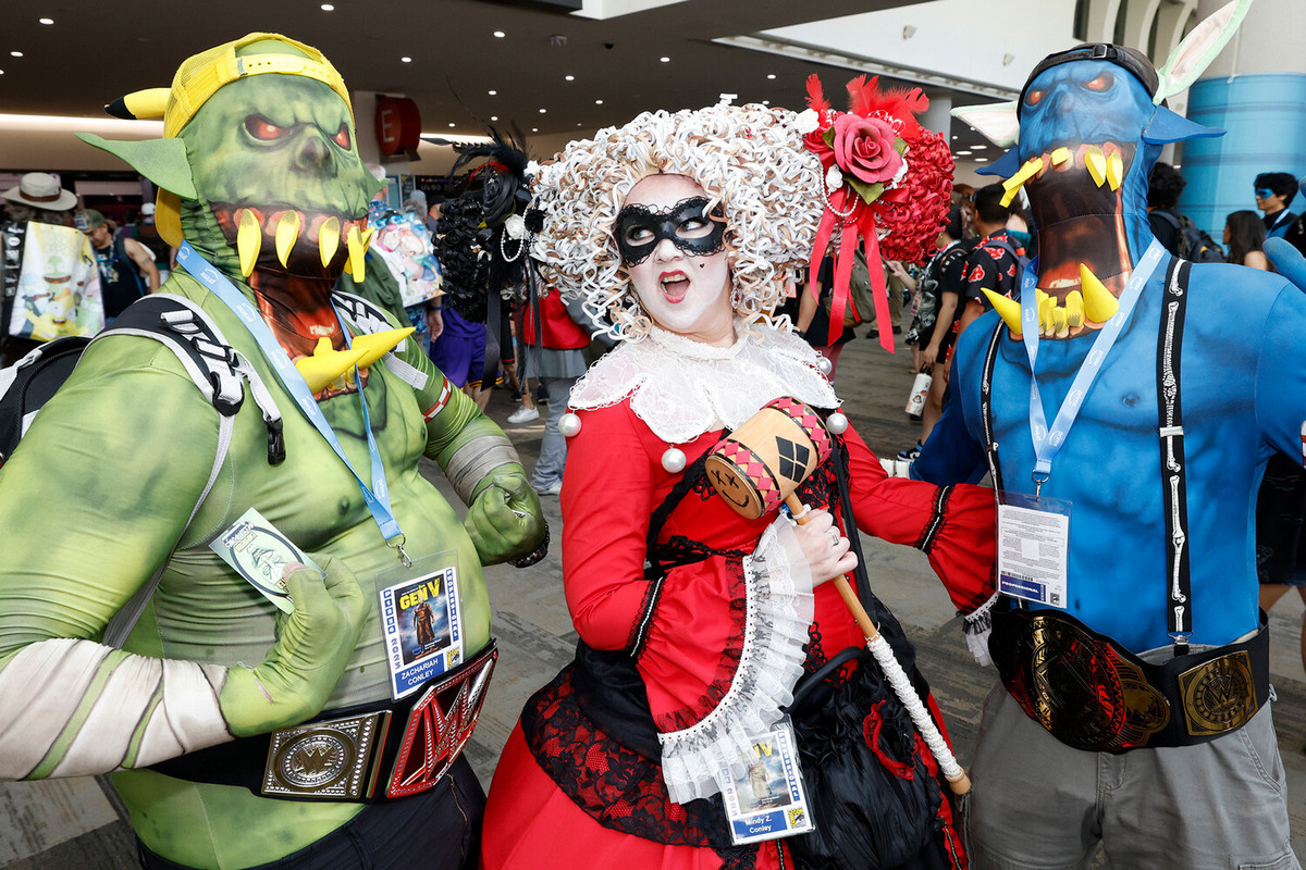 Экстравагантные посетители фестиваля Comic-Con в Сан-Диего