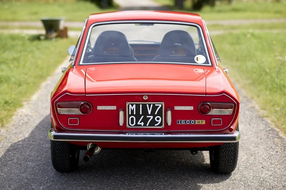Fulvia 1600 HF 1972 - золотой век компании Lancia 