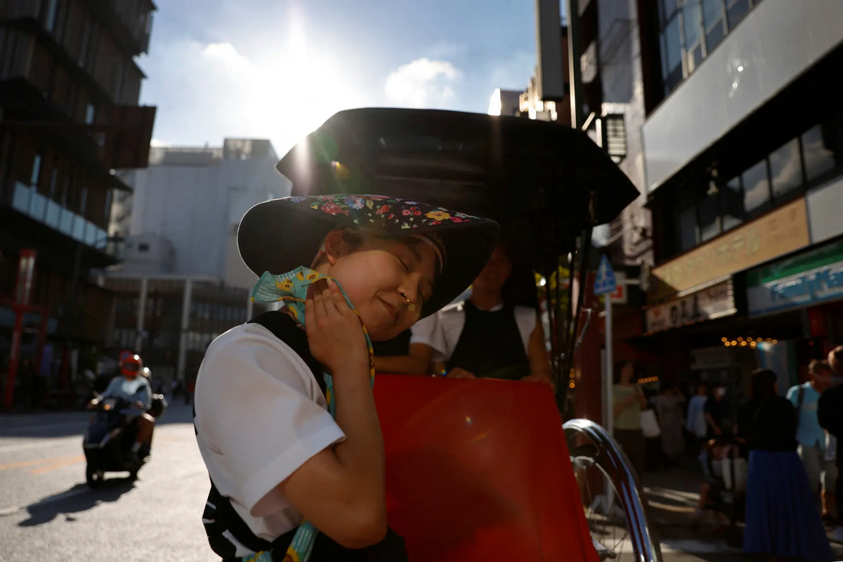 Как женщины-рикши работают в Токио