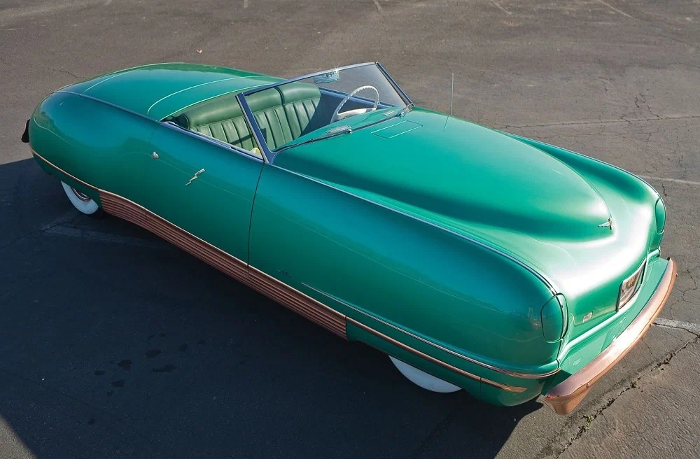 Концепт Chrysler Thunderbolt 1940 года выпуска
