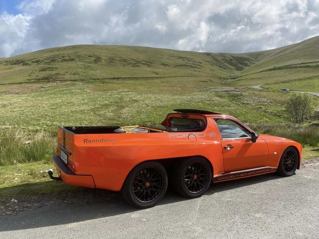 Уникальный Porsche 944, преобразованный в шестиколесный пикап