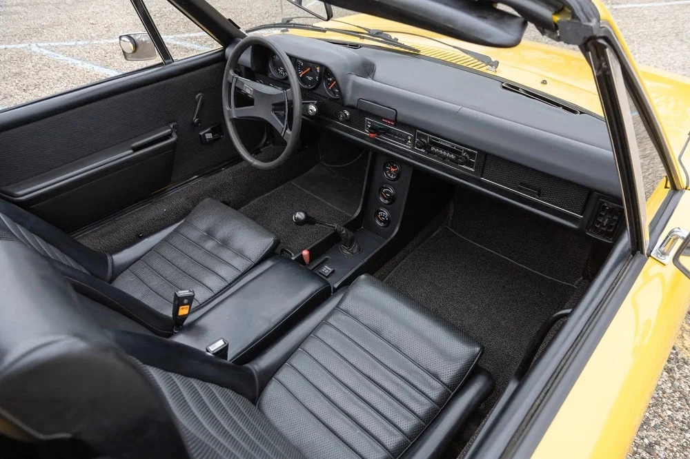 Забытый классический Porsche 914