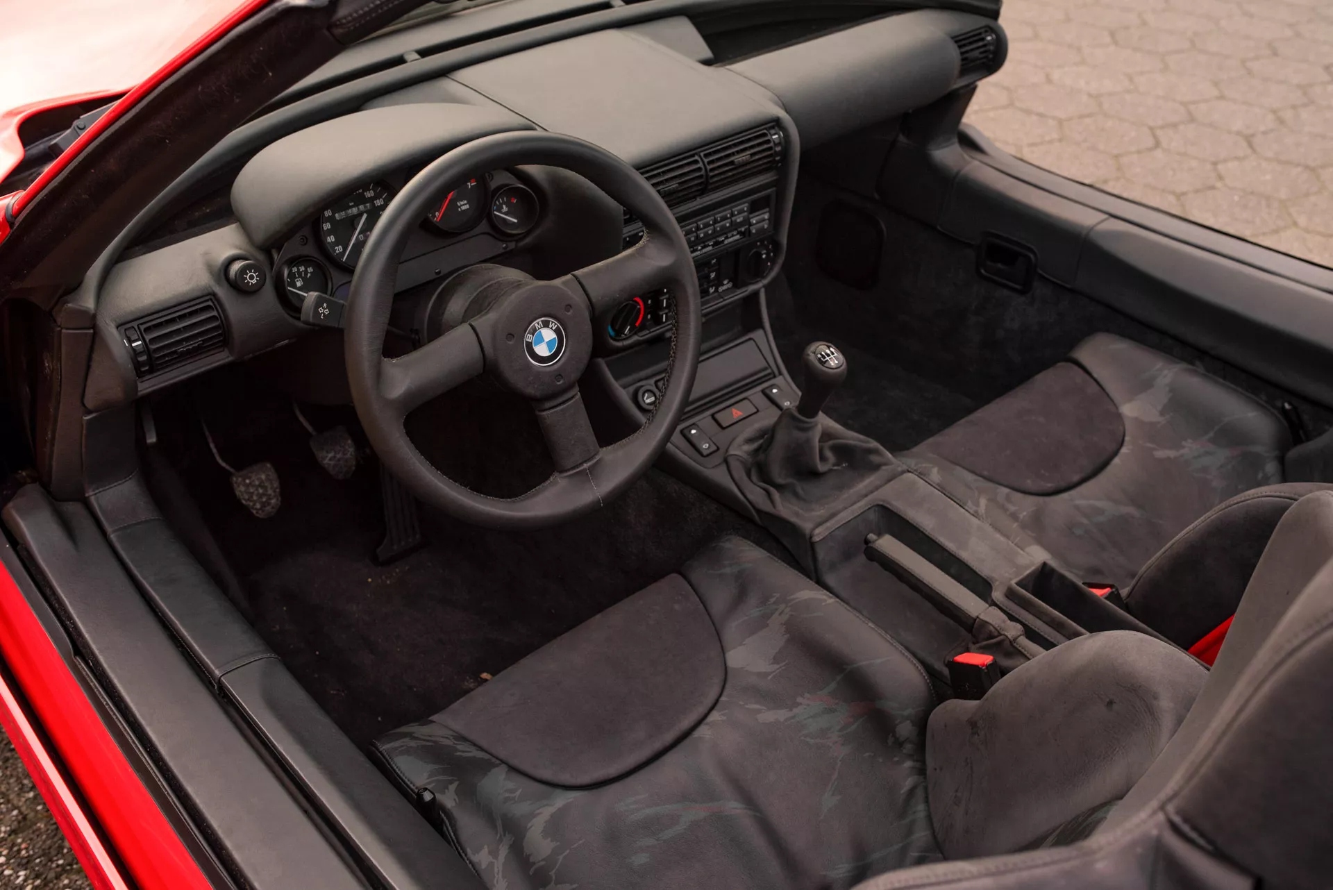 Абсолютно новый BMW Z1 1990 года с отрицательным пробегом