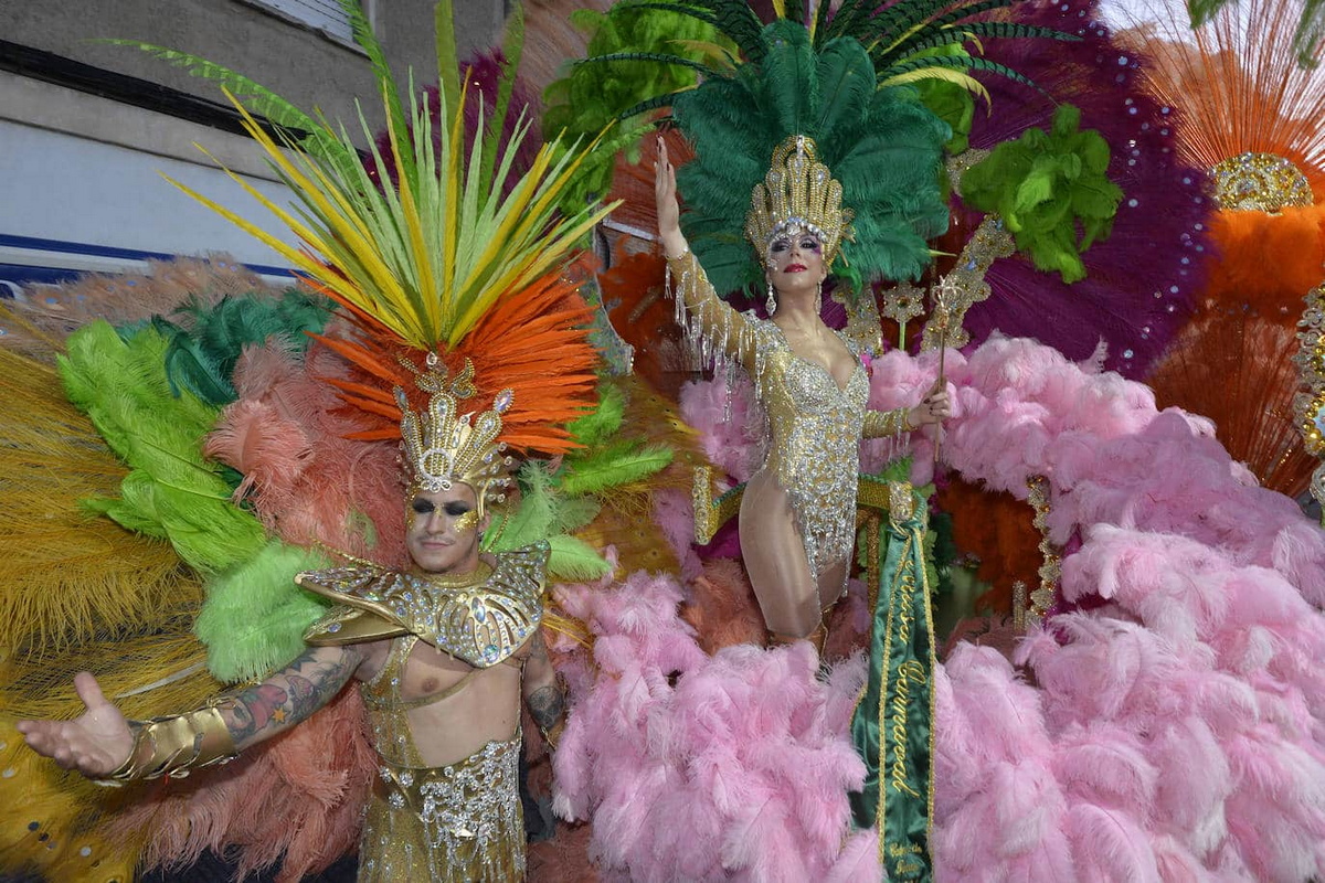 Парад Великого карнавала в Кабесо-де-Торрес