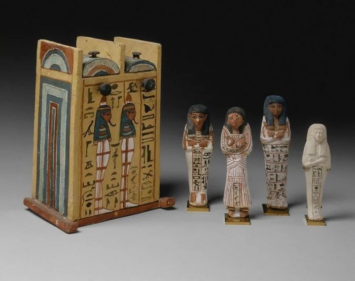 Тайны древних предметов, сопровождавших египетских усопших