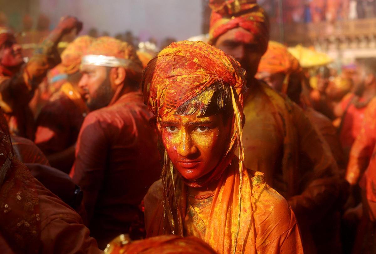 Популярный фестиваль Холи в Индии
