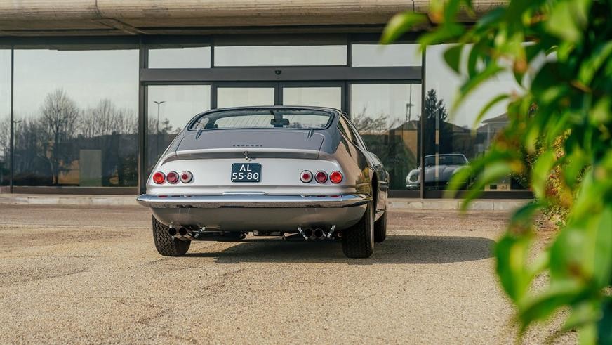 Уникальная Ferrari Daytona 1967 года