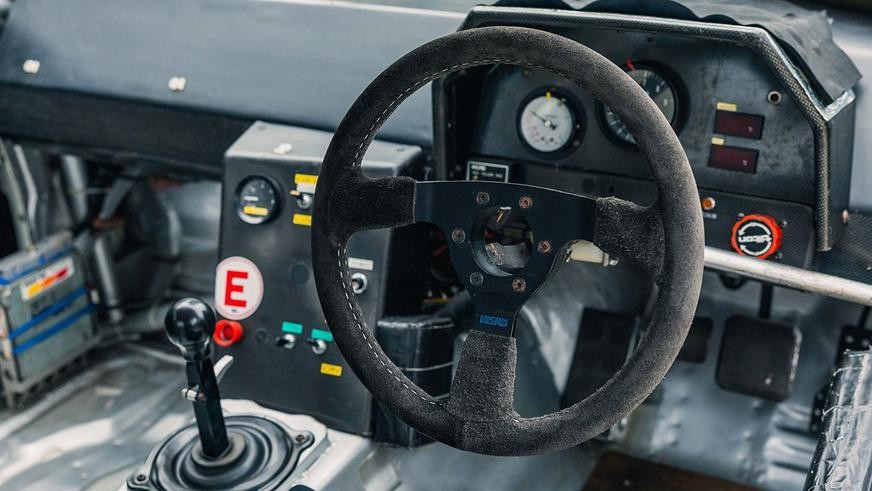 Единственный Nissan Skyline GT-R R32 победивший в гонке на выносливость
