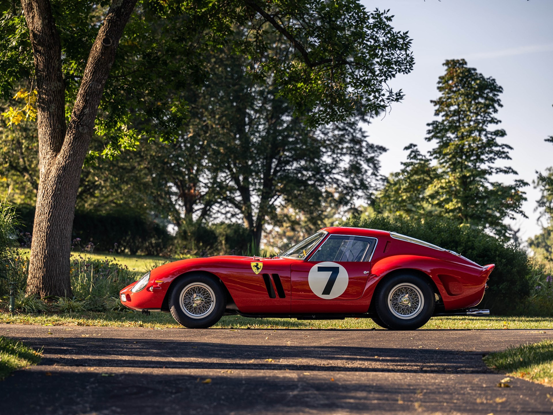 Раритетный суперкар Ferrari 250 GTO 1962 года выпуска