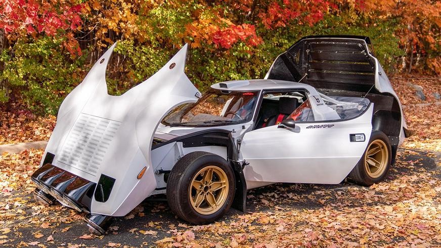 Точная копия легендарного раллийного Lancia Stratos