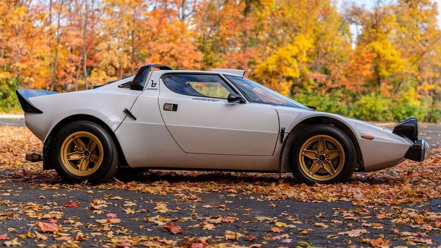 Точная копия легендарного раллийного Lancia Stratos