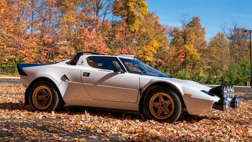 Точная копия легендарного раллийного Lancia Stratos