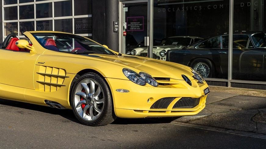 Родстер Mercedes-Benz SLR McLaren 2008 года выпуска без пробега