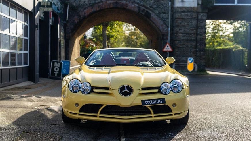 Родстер Mercedes-Benz SLR McLaren 2008 года выпуска без пробега