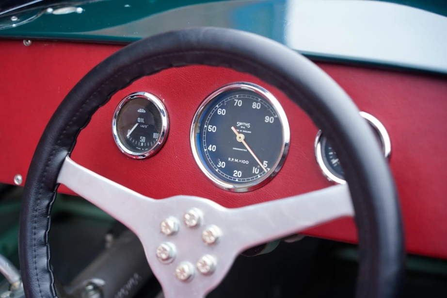 Спидстер с необычной внешностью Lotus Eleven Sports 1956 года