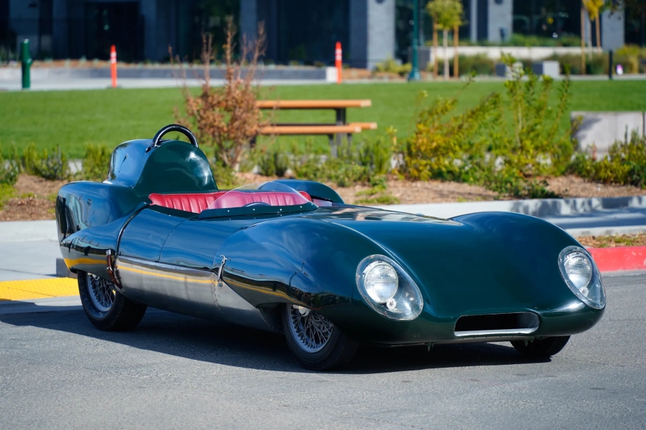 Спидстер с необычной внешностью Lotus Eleven Sports 1956 года