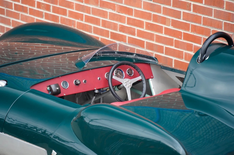 Спидстер с необычной внешностью Lotus Eleven Sports 1956 года