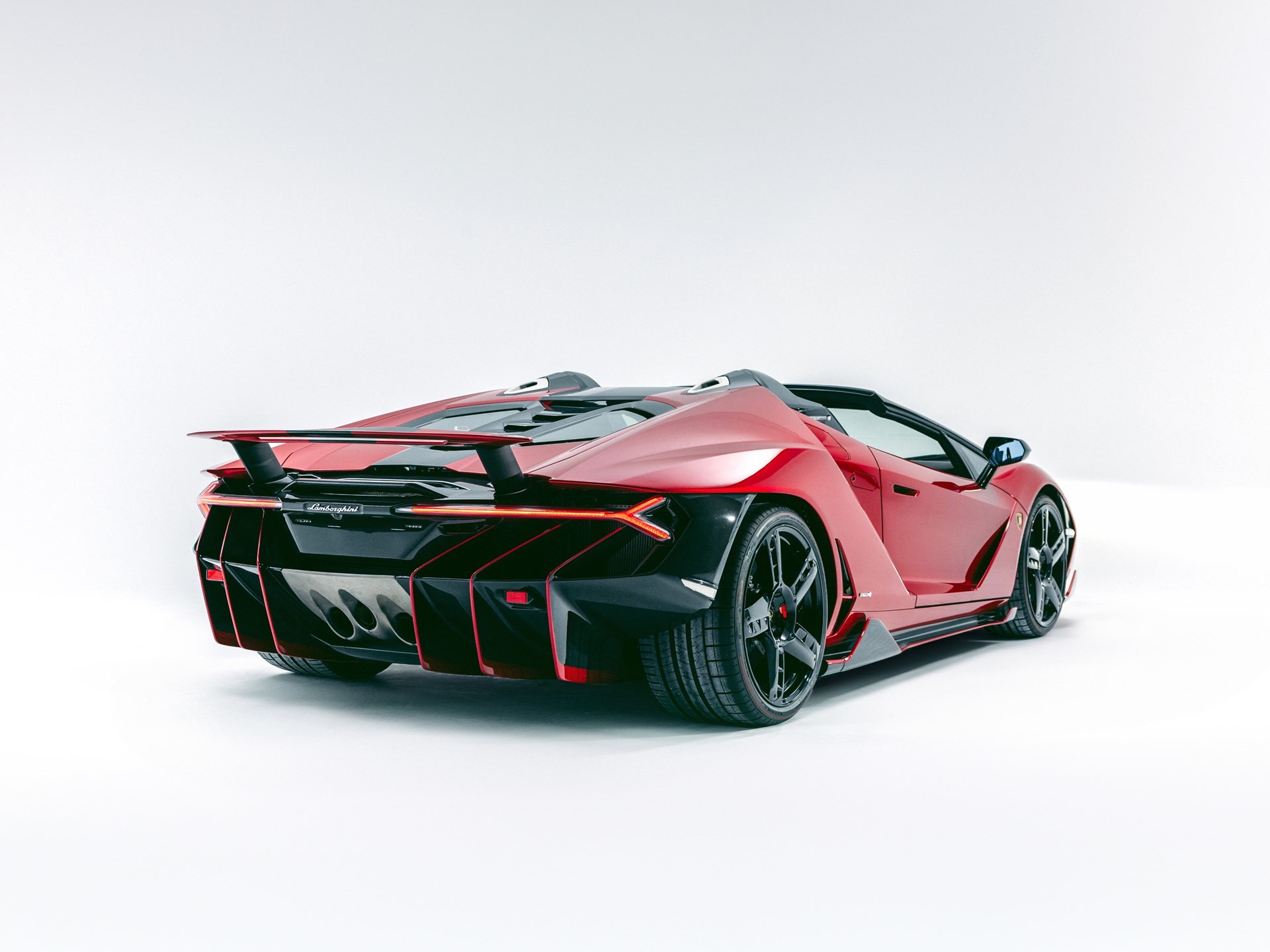 Редкая модель родстера Lamborghini Centenario