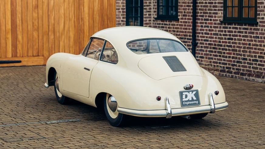 Один из первых серийных купе Porsche оценили в 3,5 миллиона долларов
