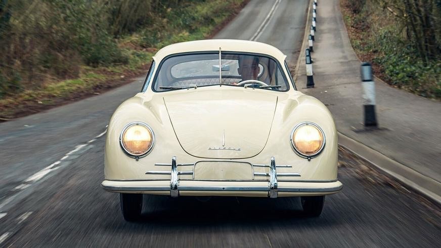 Один из первых серийных купе Porsche оценили в 3,5 миллиона долларов