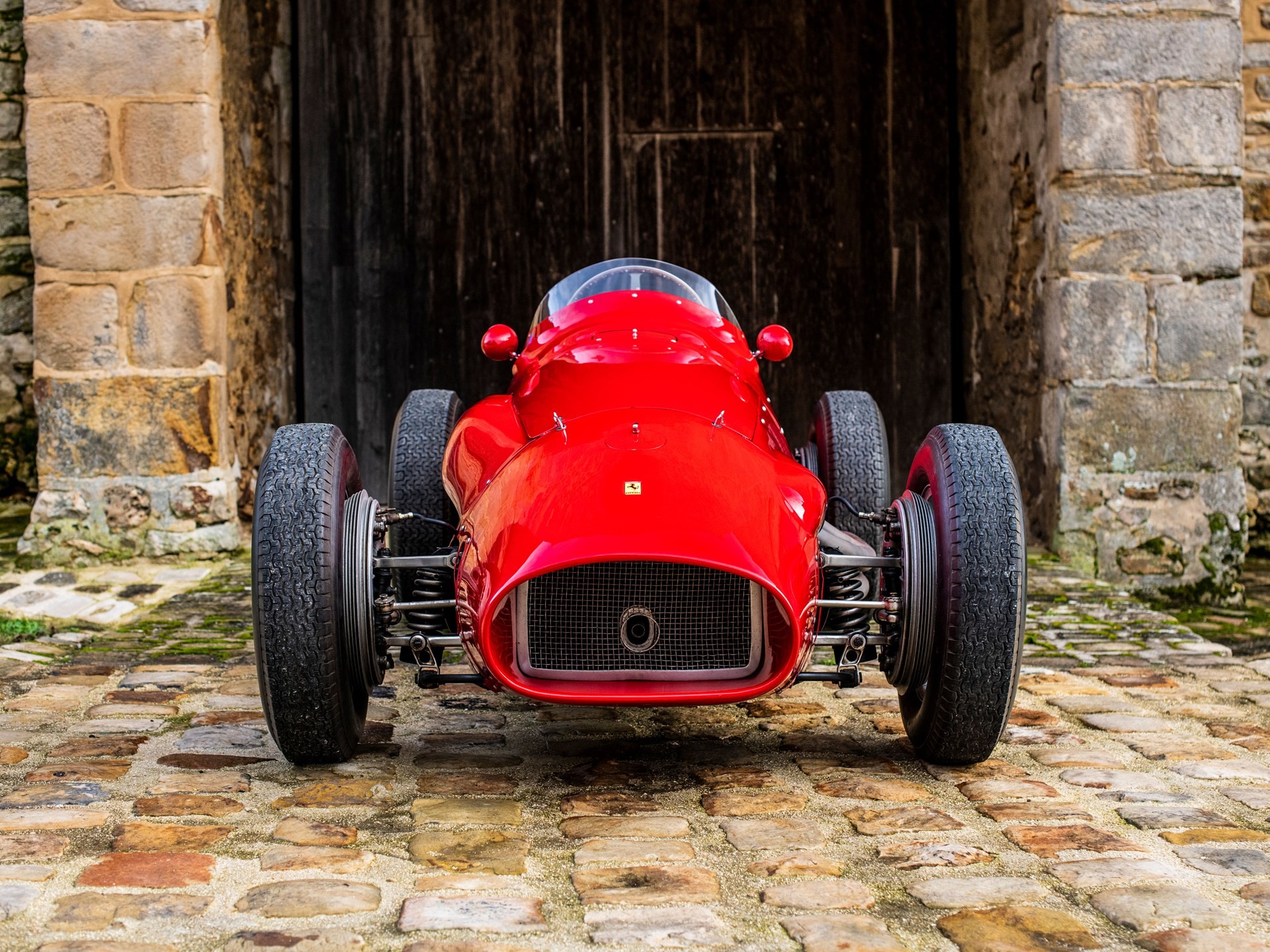70-летний болид Формулы-1 Ferrari Tipo 625 Monoposto 1954 года