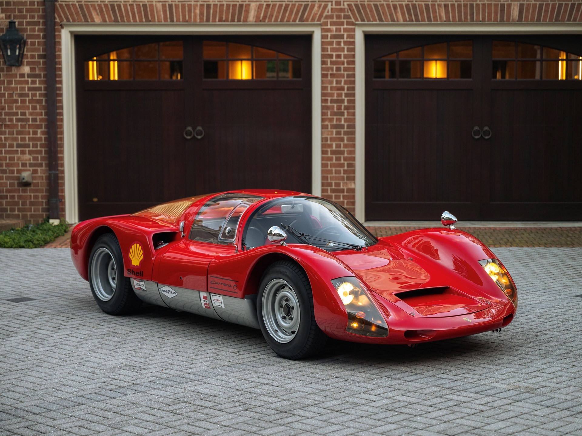 Гоночный Porsche 906 Carrera 6 1966 года