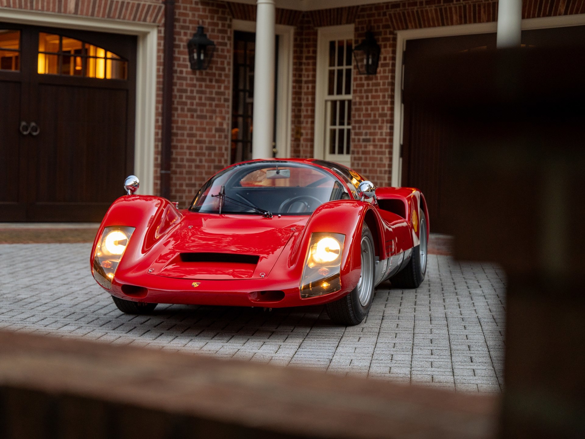 Гоночный Porsche 906 Carrera 6 1966 года