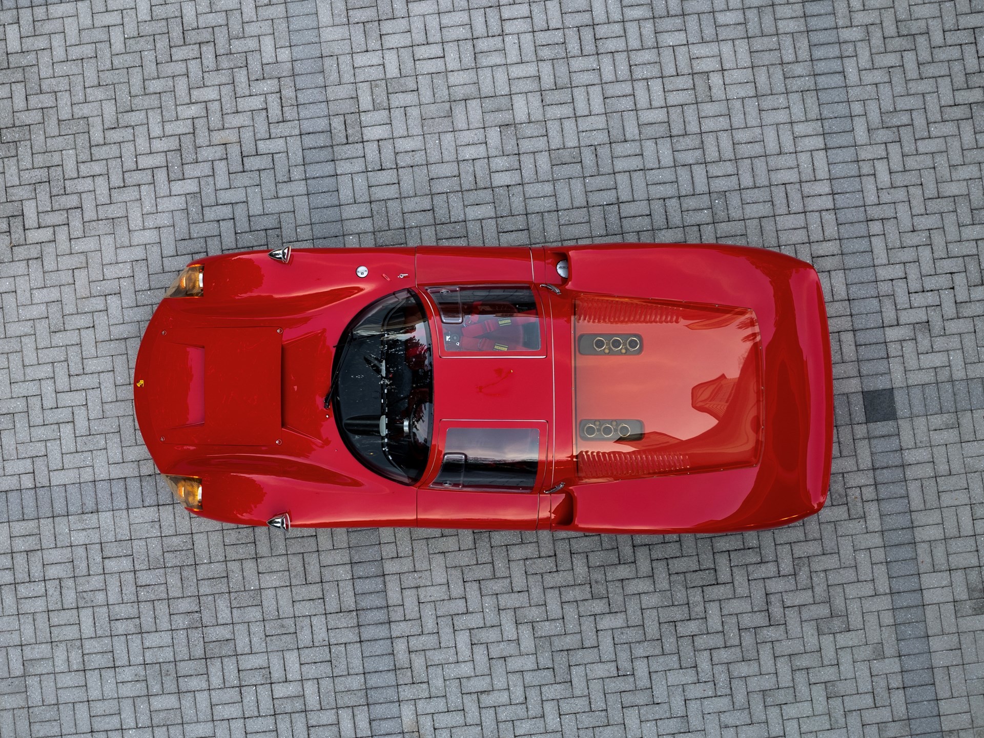Гоночный Porsche 906 Carrera 6 1966 года