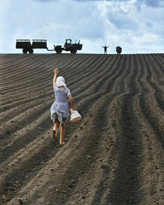 Подборочка простых и душевных фотографий времён СССР