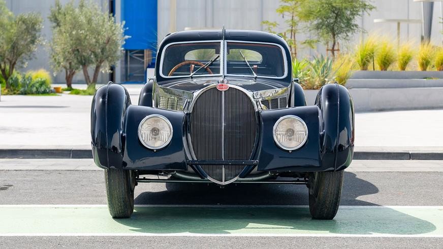 Детальная копия бесследно исчезнувшей модели Bugatti Type 57 SC Atlantic
