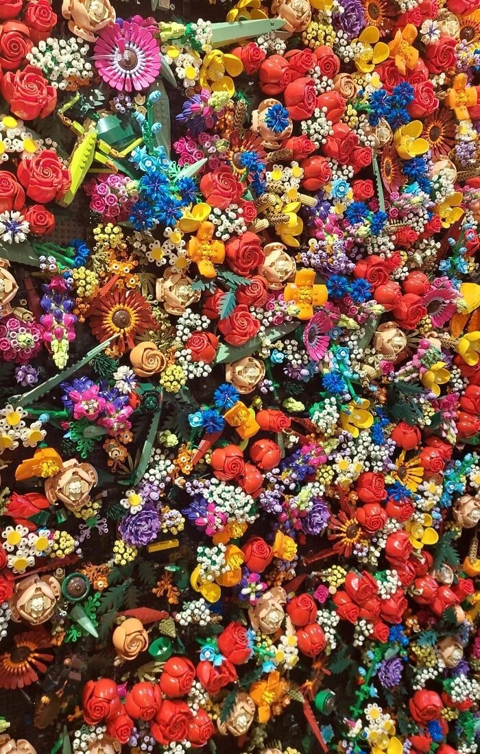 Просто потрясающие постройки и скульптуры из LEGO