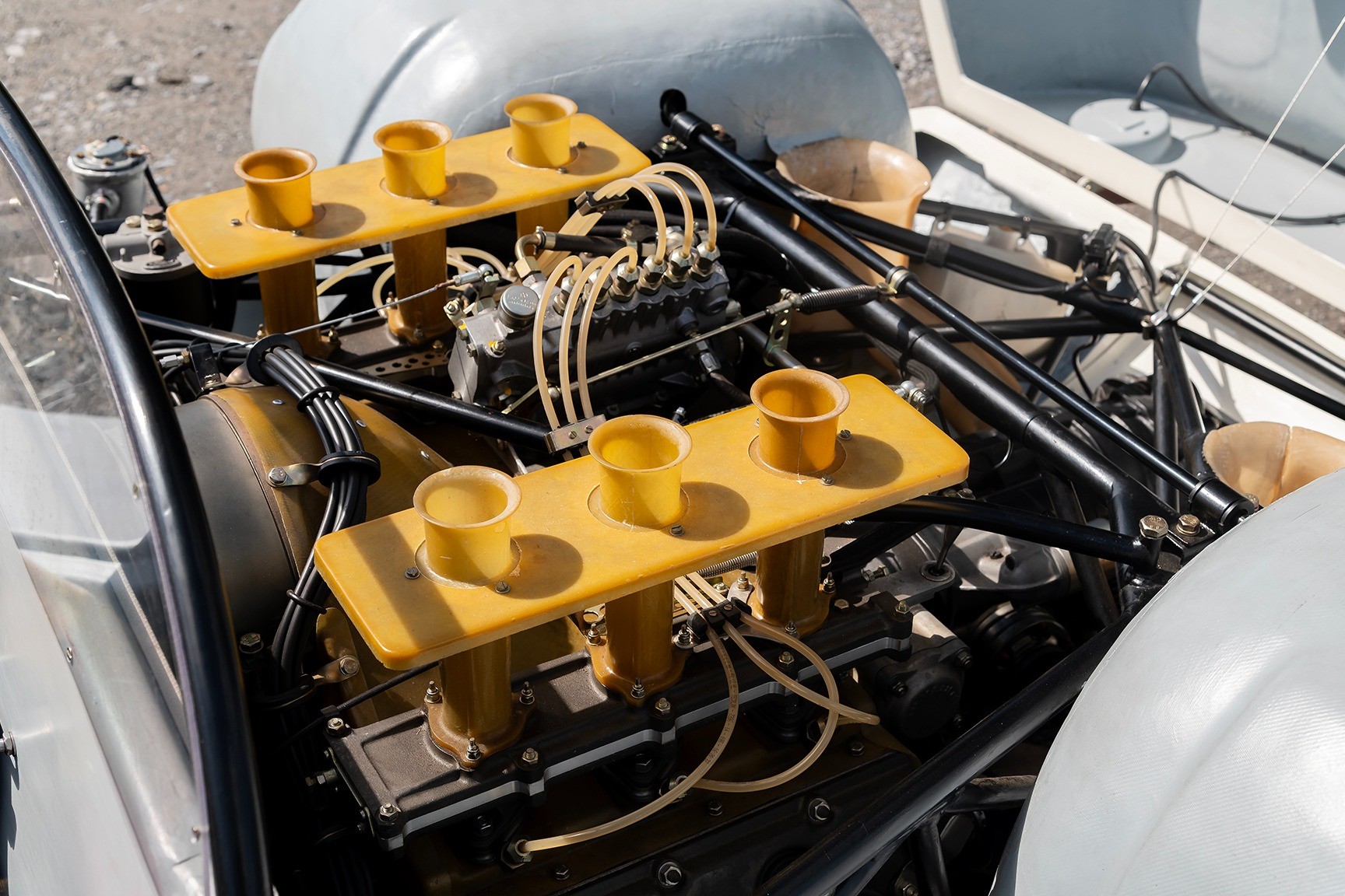 Редчайший прототип Porsche 910 образца 1966 года