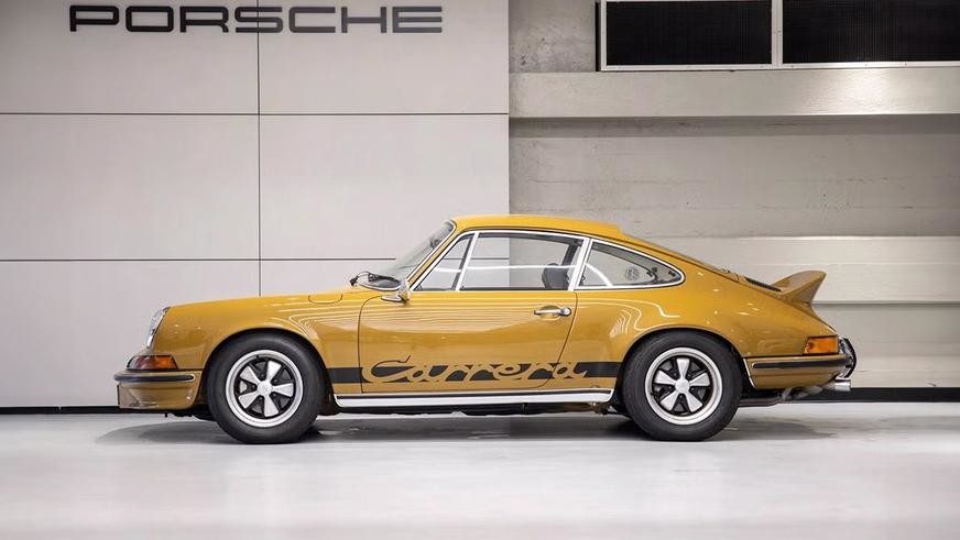 Особый спорткар Porsche 911 Carrera RS 1972 года почти без пробега