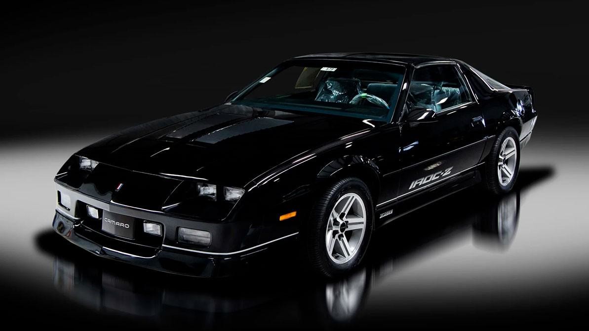 Капсула времени в виде нового Chevrolet Camaro 1985 года