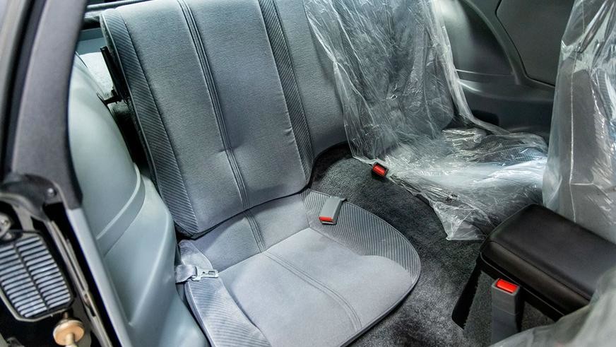 Капсула времени в виде нового Chevrolet Camaro 1985 года