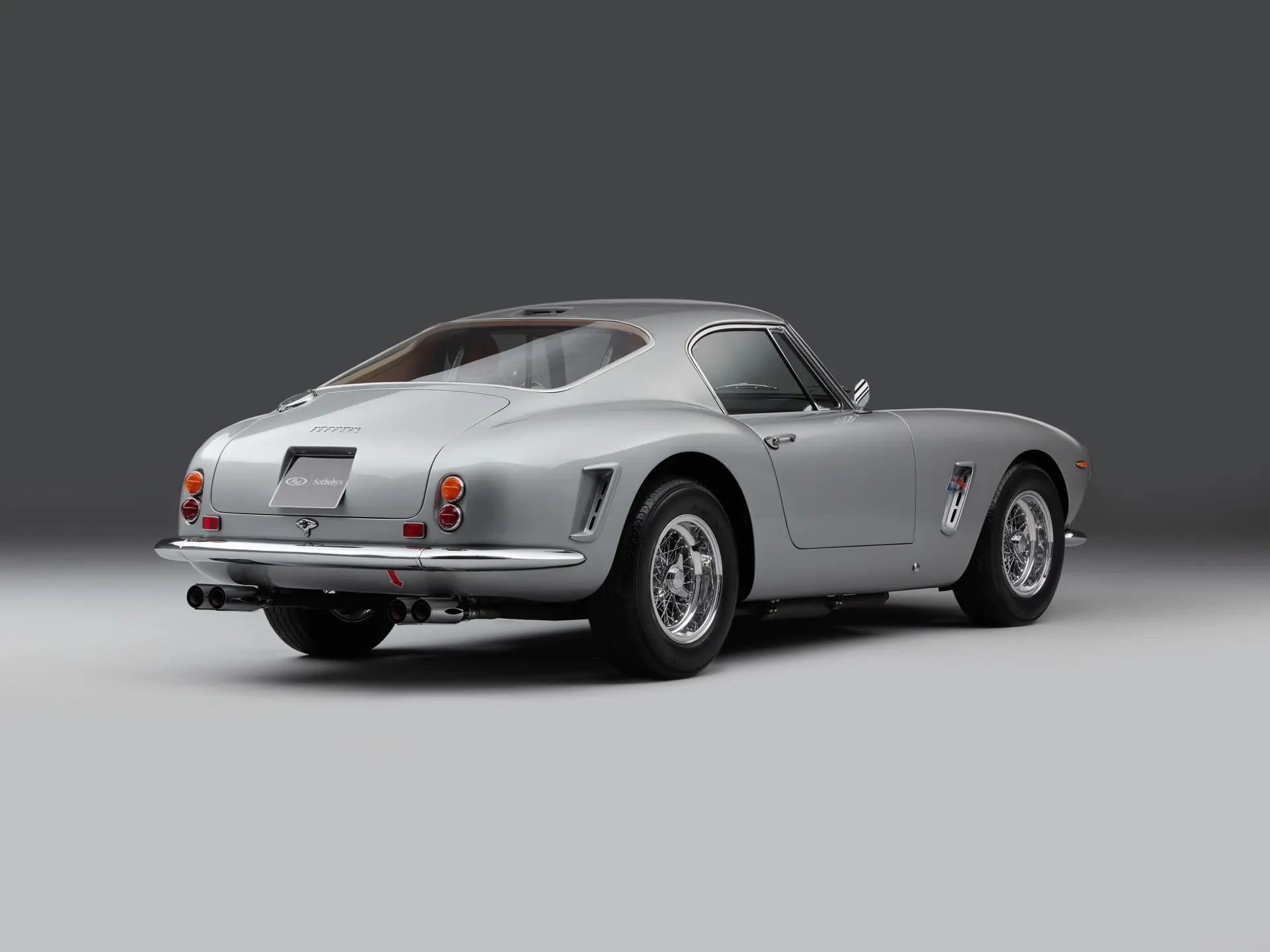 Редкий спорткар Ferrari 250 GT SWB Berlinetta 1960 года