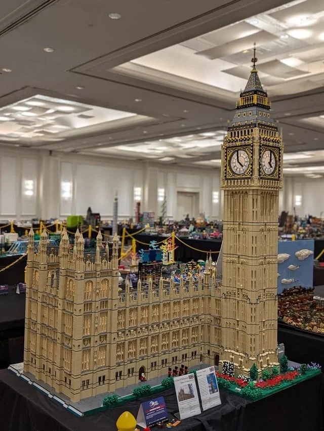 Просто невероятные LEGO постройки от фанатов этого конструктора