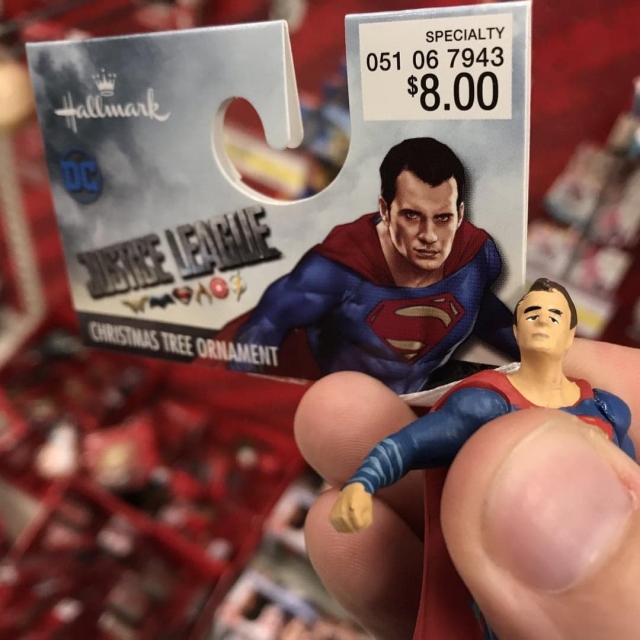 Провальные игрушки в виде известных персонажей
