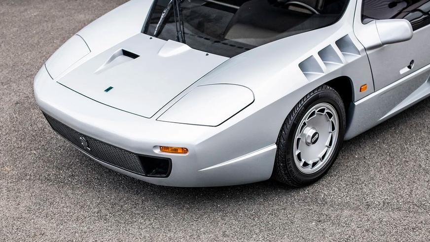 Редчайший спорткар Isdera Imperator 108i от дизайнера Porsche и Mercedes