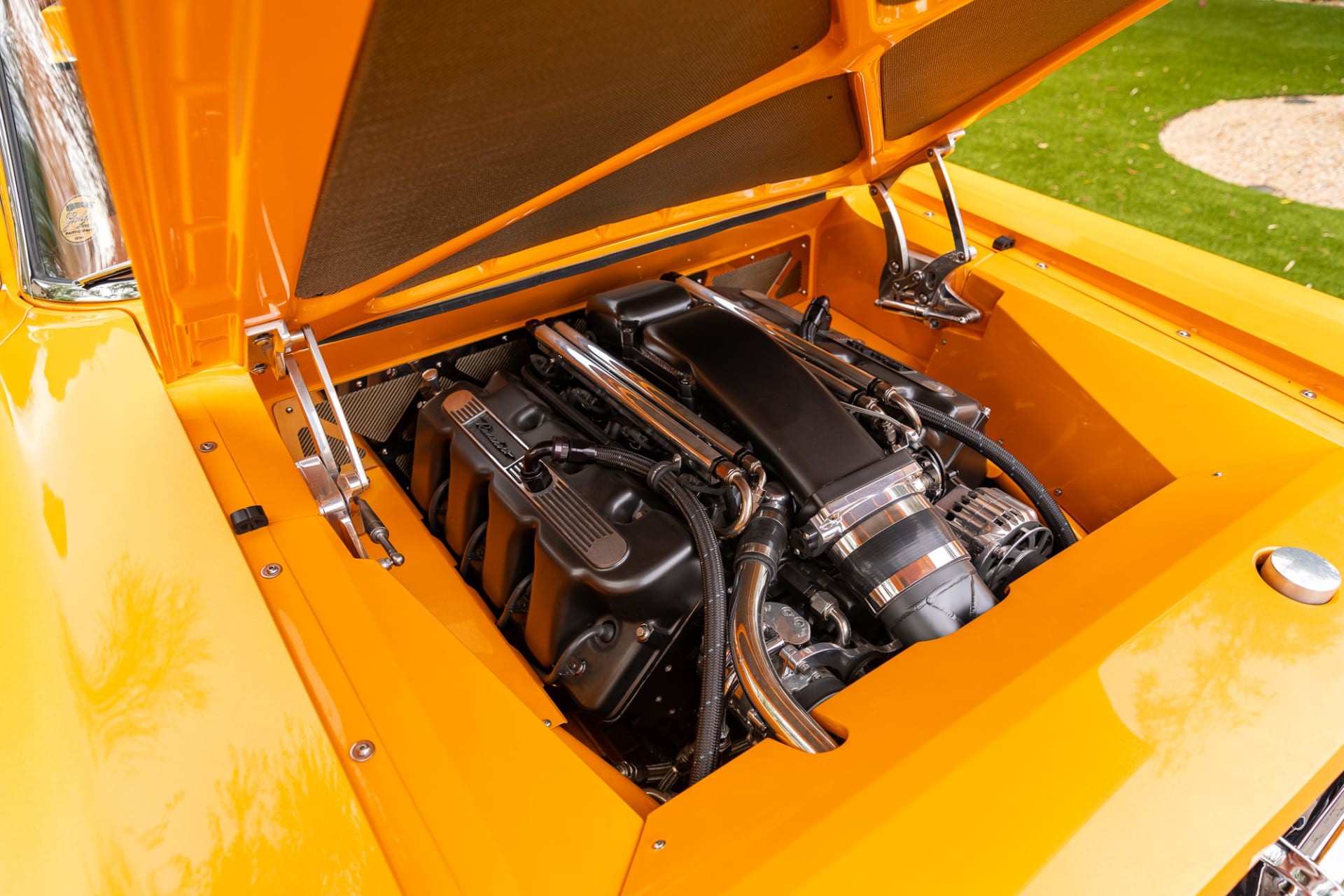 Turbo Ranchero Необычный рестомод на основе пикапа Ford Ranchero с 10-литровым битурбо ...