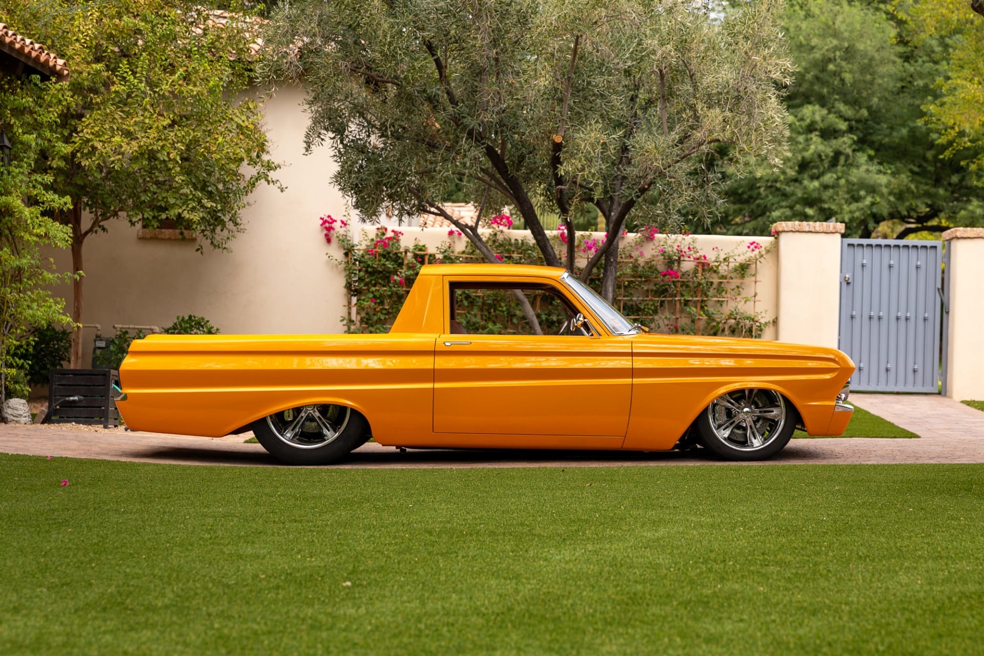 Turbo Ranchero Необычный рестомод на основе пикапа Ford Ranchero с 10-литровым битурбо ...