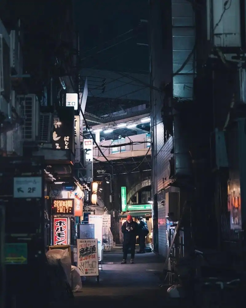 Дорога, уходящая в горизонт