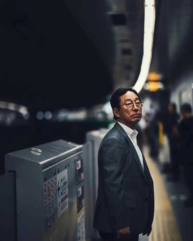 Мост через реку в городе