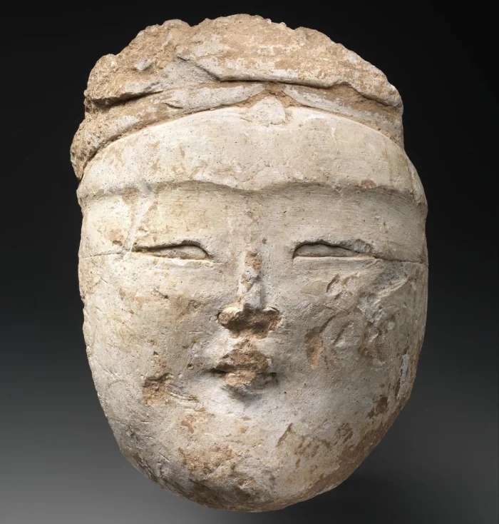 Голова статуэтки из Ирана