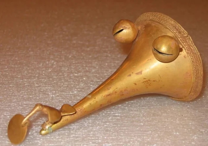 Золотое украшение культуры Сену