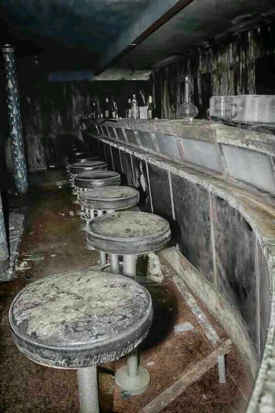 Заброшенный бар