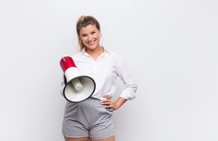 Разнообразие моделей усилителей голоса