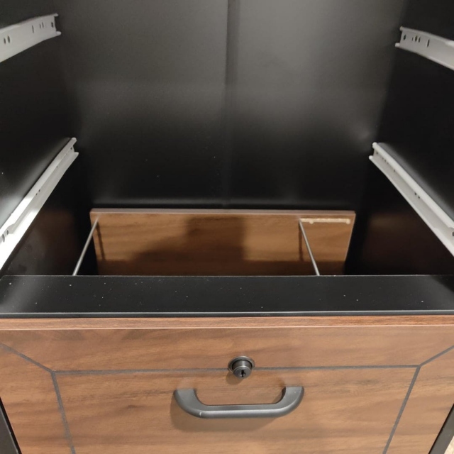 Запирающийся ящик