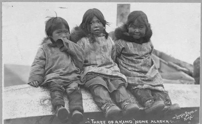 Дети эскимосы Ном